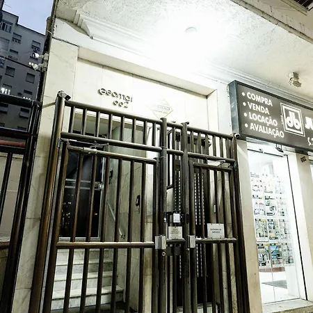 Apto 3 Quartos Em Copacabana - A 500M Da Praia